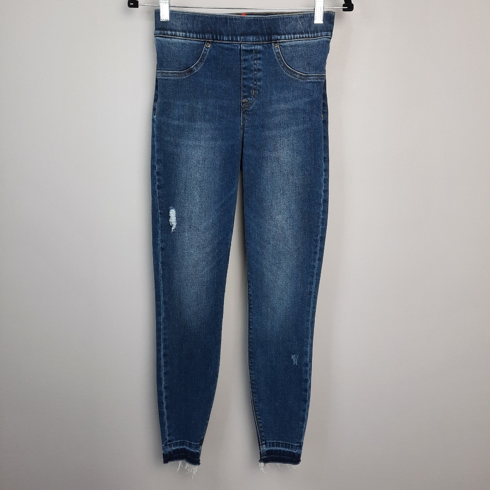 Spanx Distressed Raw Hem Ankle Length Pull On Skinny Jeans size Small